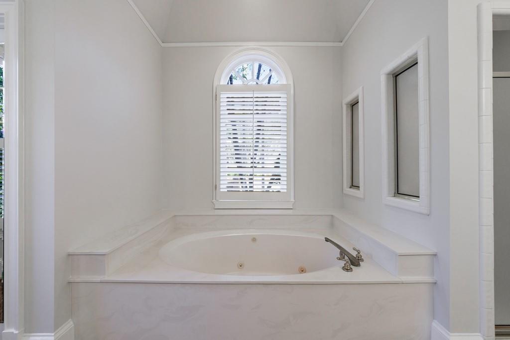 2650 Peachtree Battle Place NW