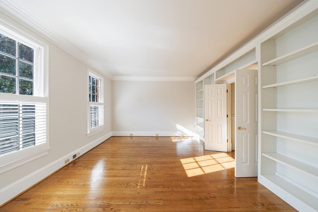 2650 Peachtree Battle Place NW