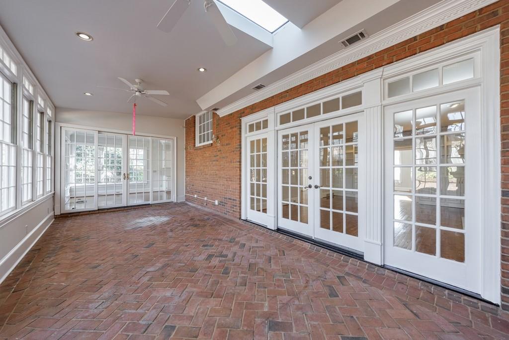 2650 Peachtree Battle Place NW