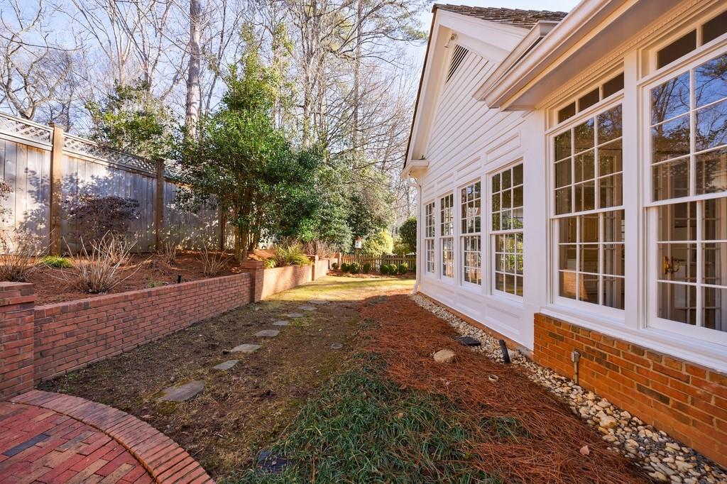 2650 Peachtree Battle Place NW