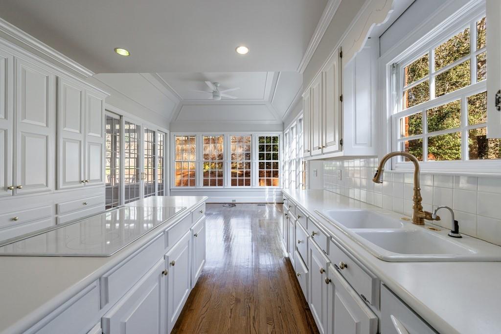 2650 Peachtree Battle Place NW