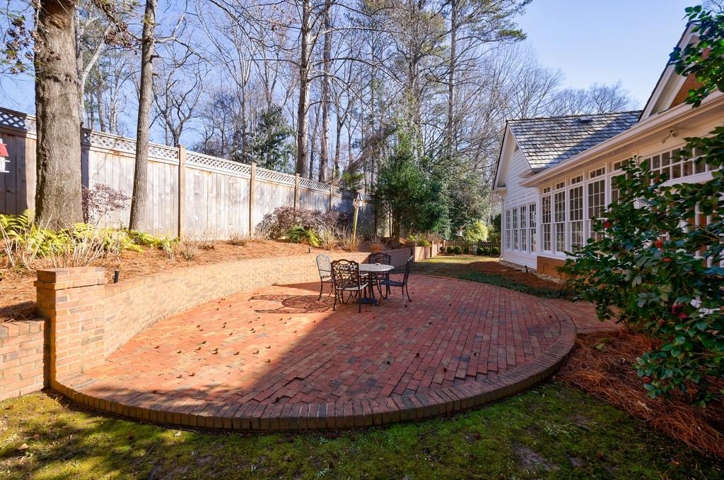 2650 Peachtree Battle Place NW