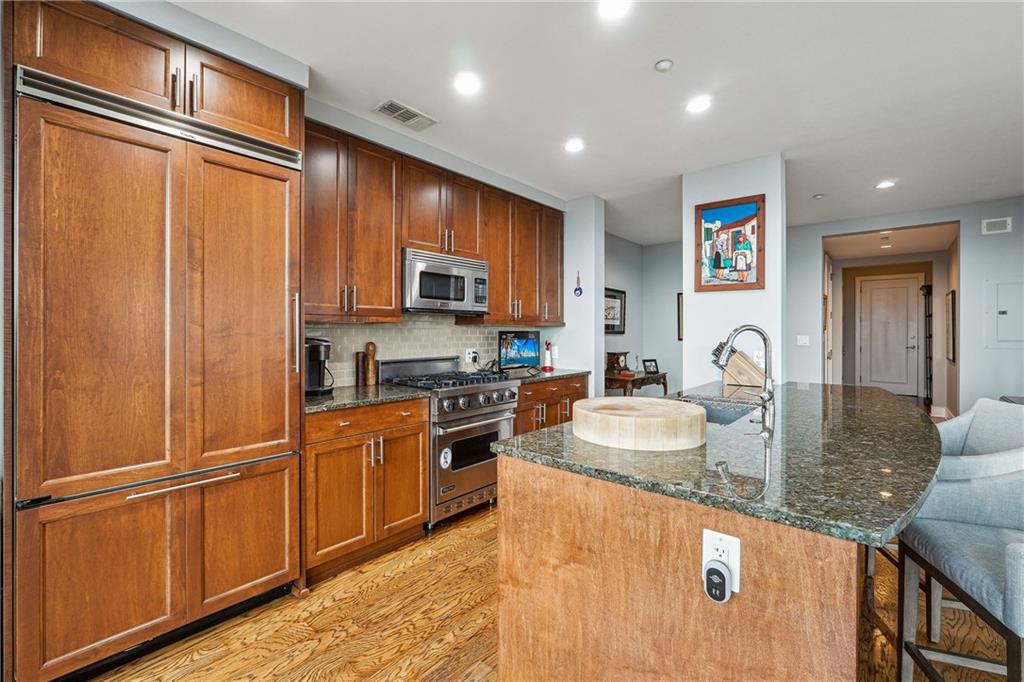 3630 Peachtree Road Unit 1908