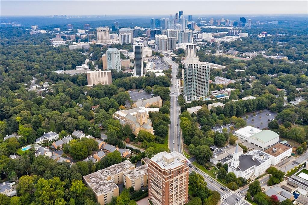 2769 Peachtree Road NE Unit 4