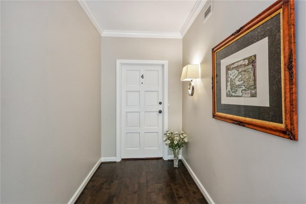 2769 Peachtree Road NE Unit 4