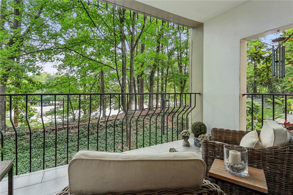 2769 Peachtree Road NE Unit 4