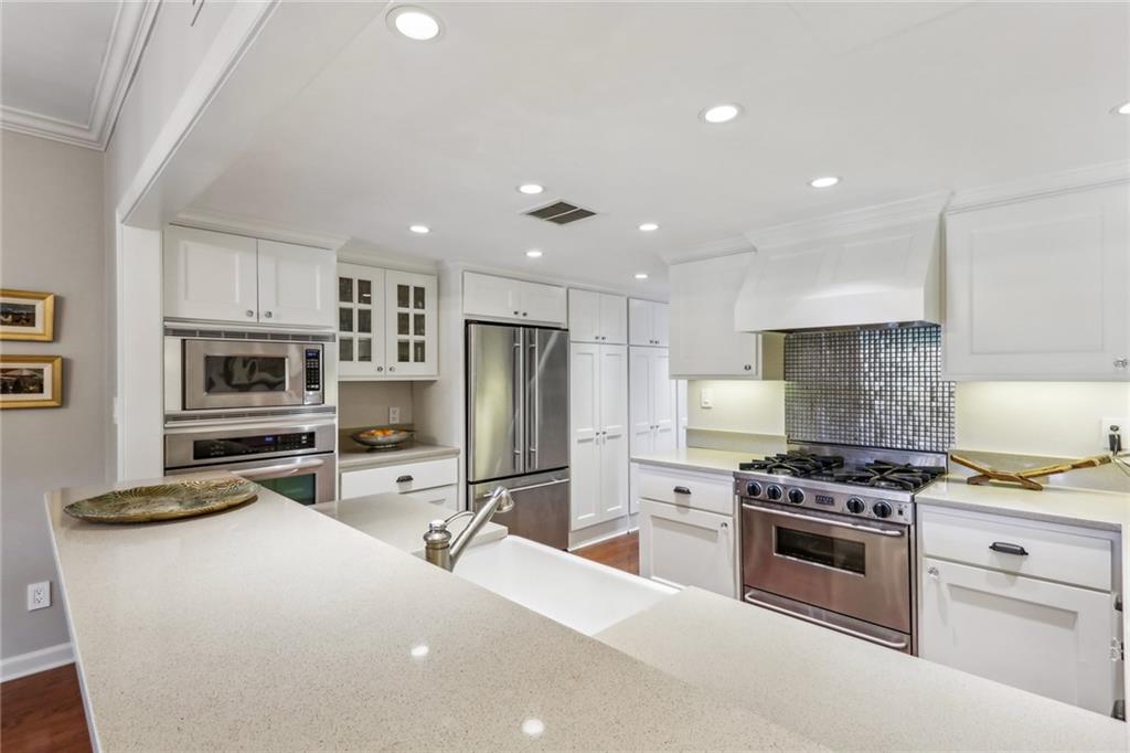 2769 Peachtree Road NE Unit 4