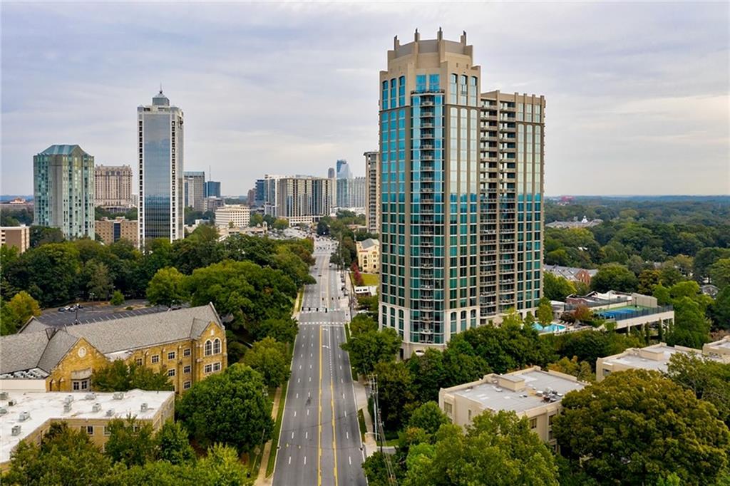 2769 Peachtree Road NE Unit 4