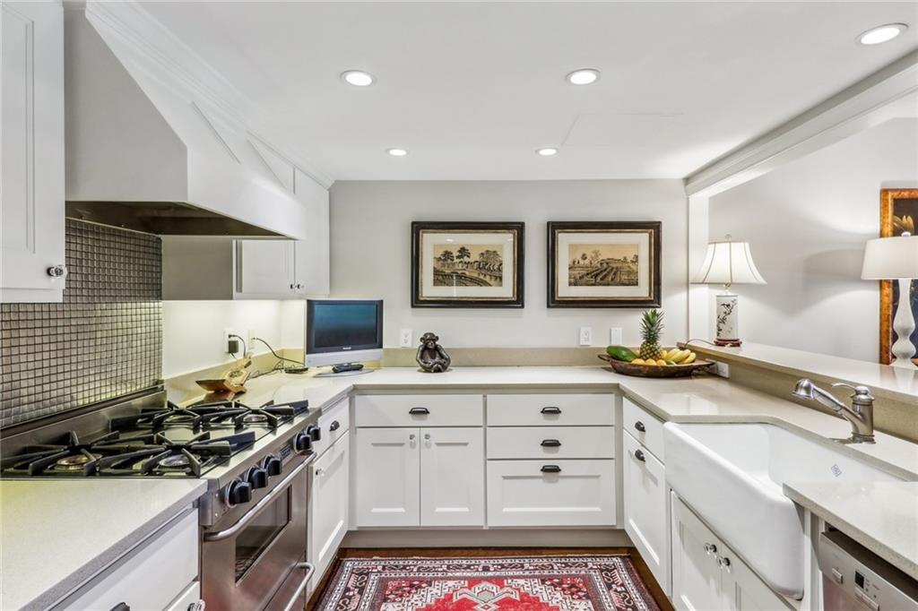 2769 Peachtree Road NE Unit 4