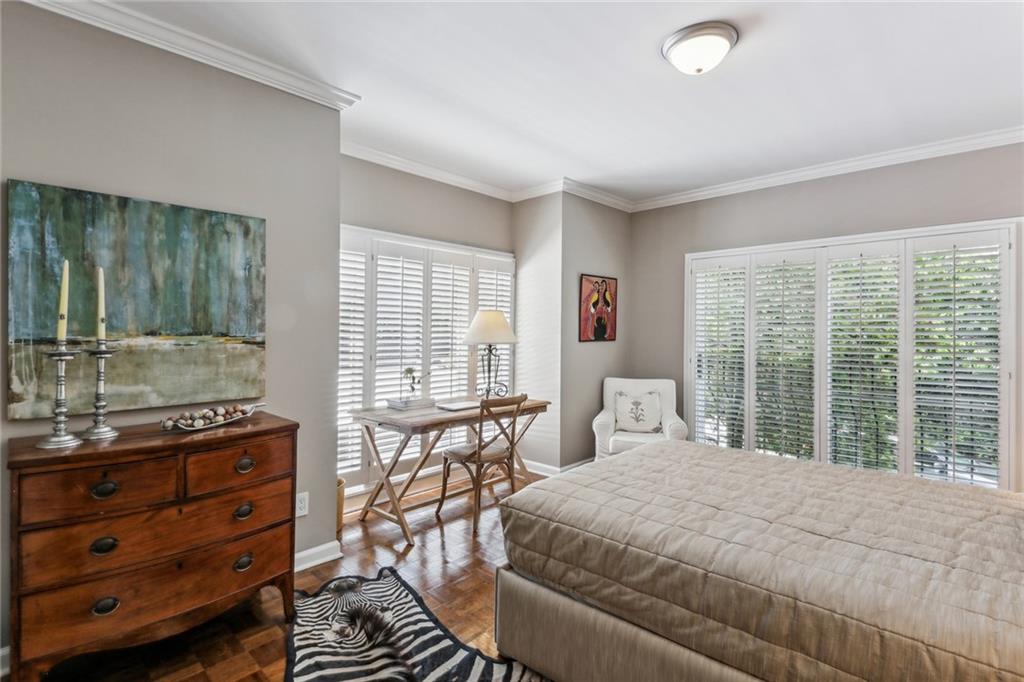 2769 Peachtree Road NE Unit 4