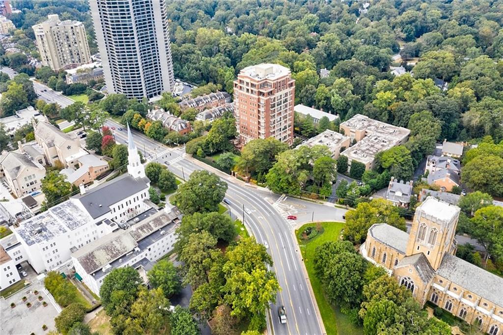 2769 Peachtree Road NE Unit 4