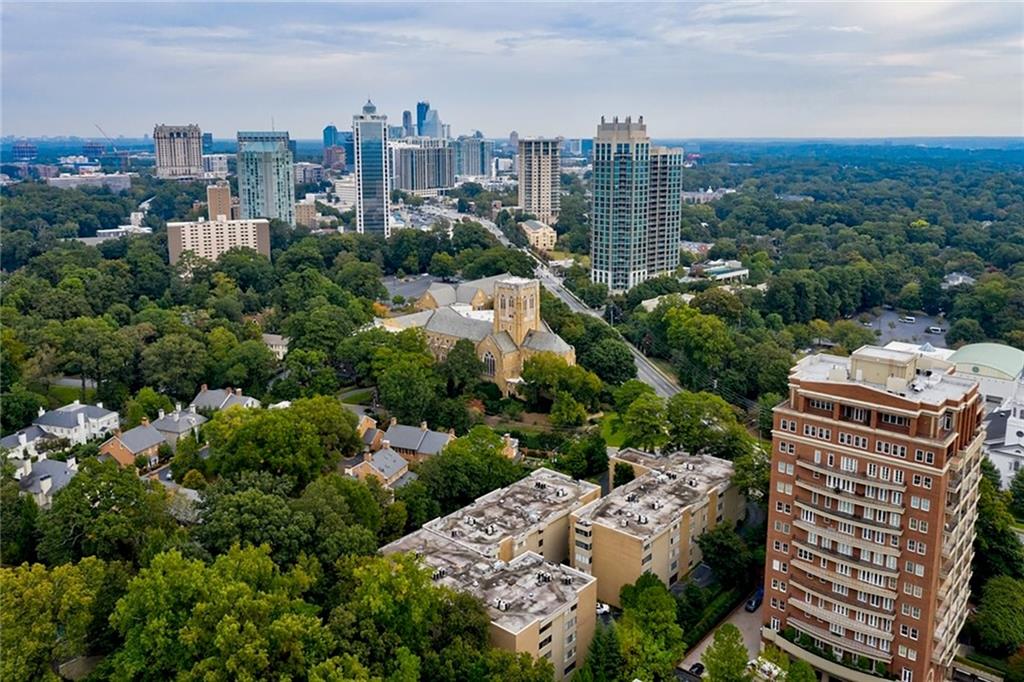 2769 Peachtree Road NE Unit 4