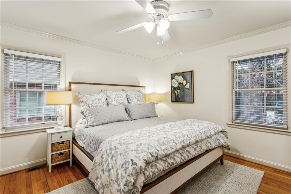 1039 Northcliffe Drive NW