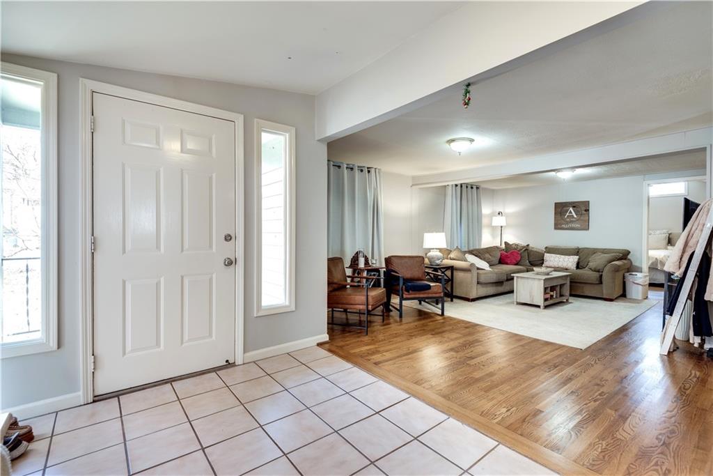 2312 Wayside Drive NE