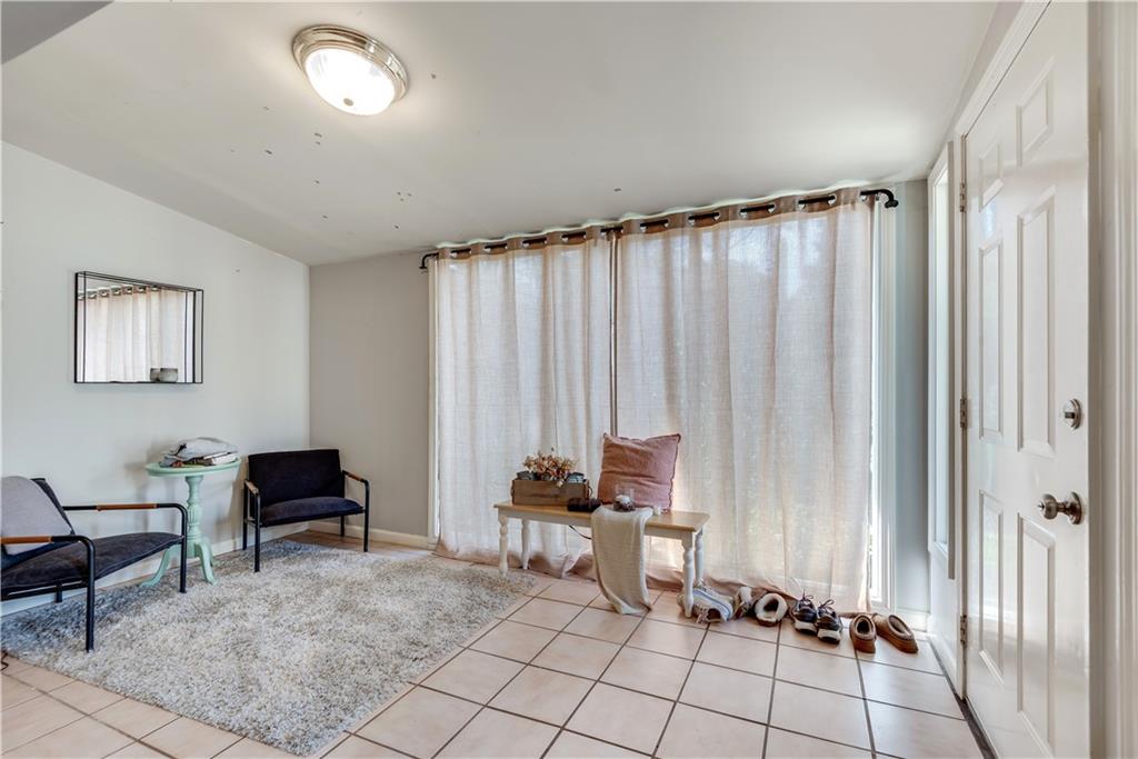 2312 Wayside Drive NE