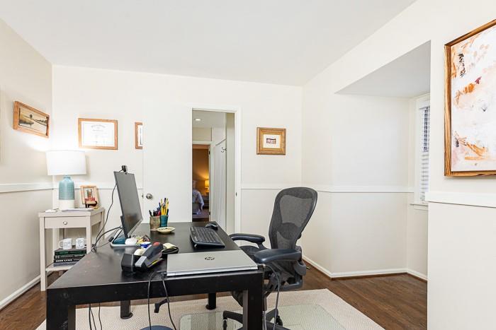 4095 Glen Devon Drive NW