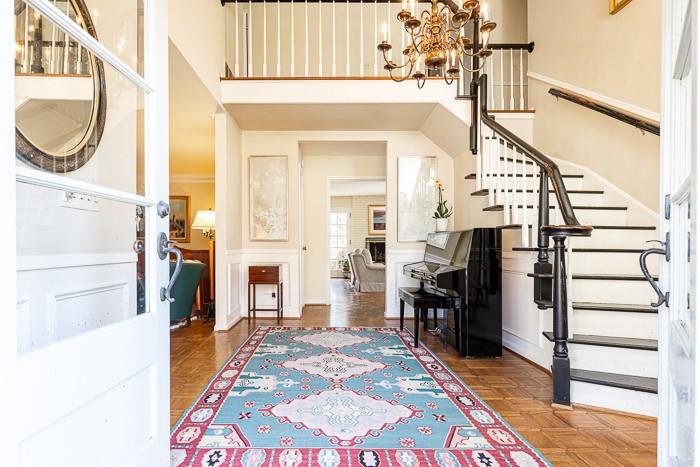 4095 Glen Devon Drive NW