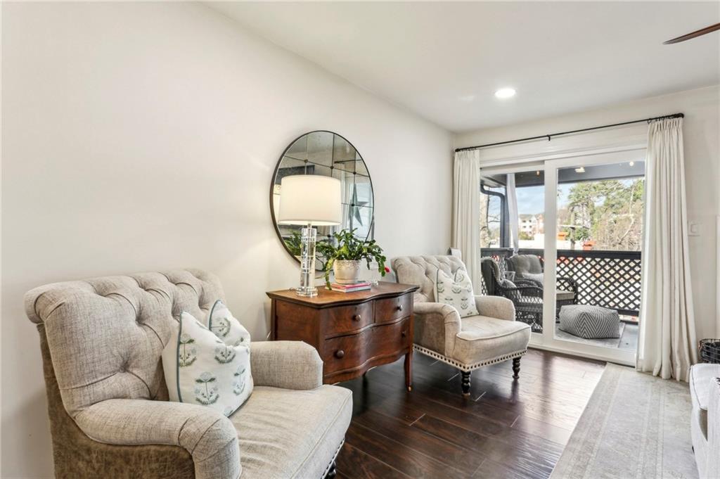 1238 Weatherstone Drive NE