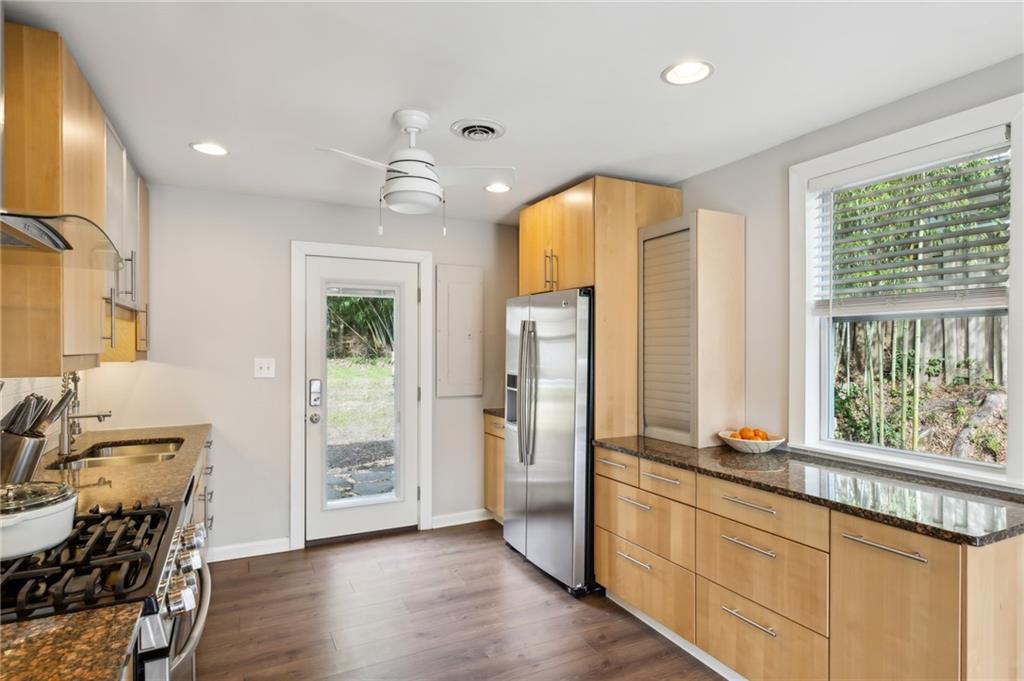 741 Antone Street NW