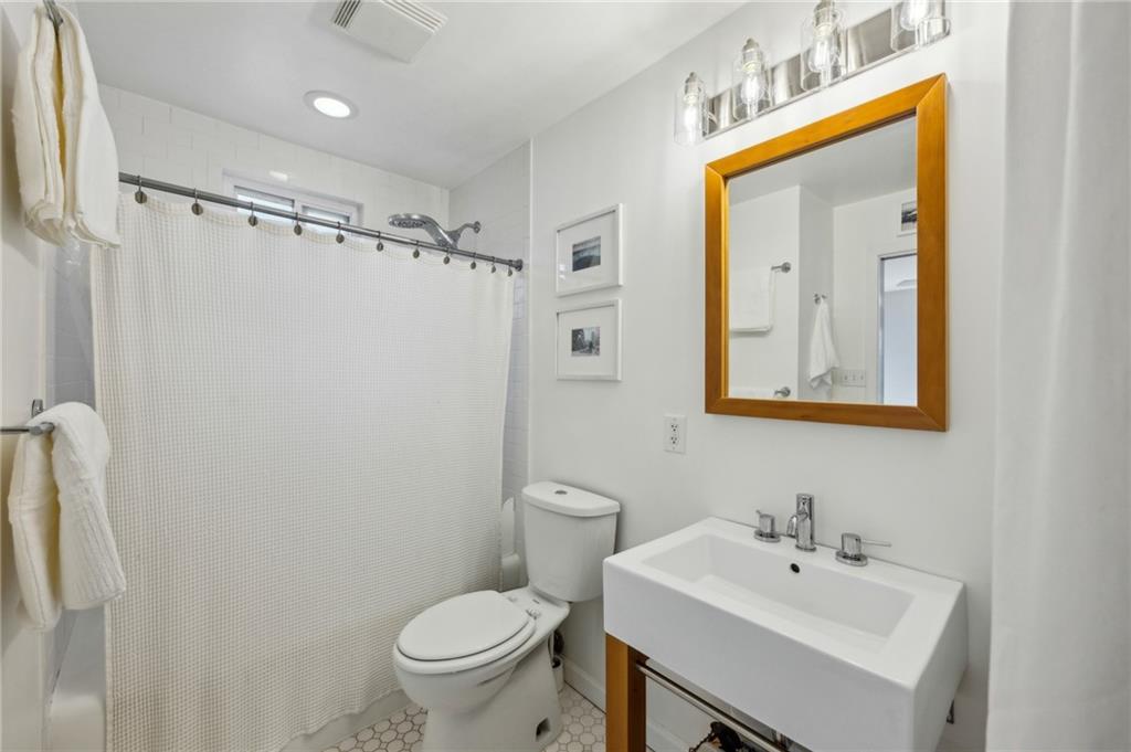 741 Antone Street NW