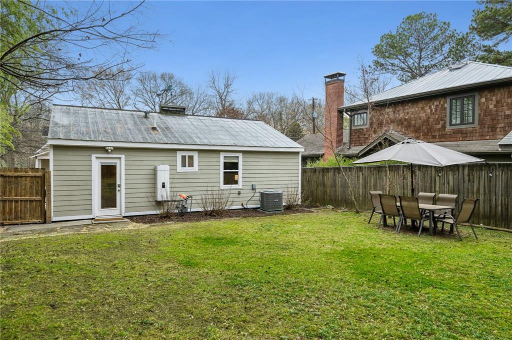 741 Antone Street NW