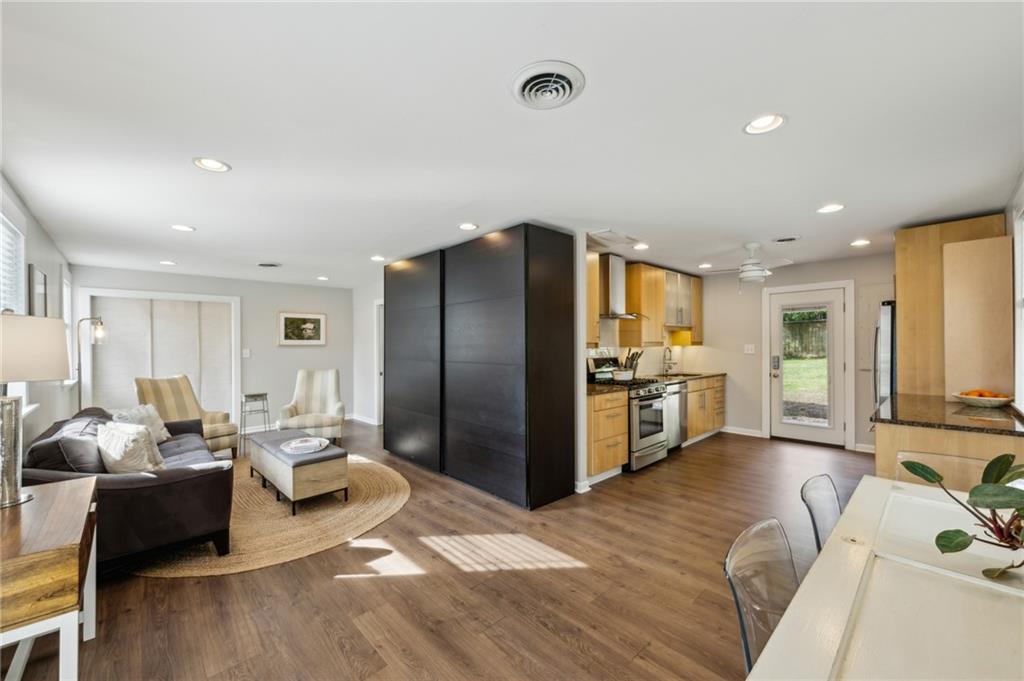 741 Antone Street NW