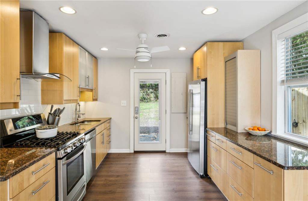 741 Antone Street NW