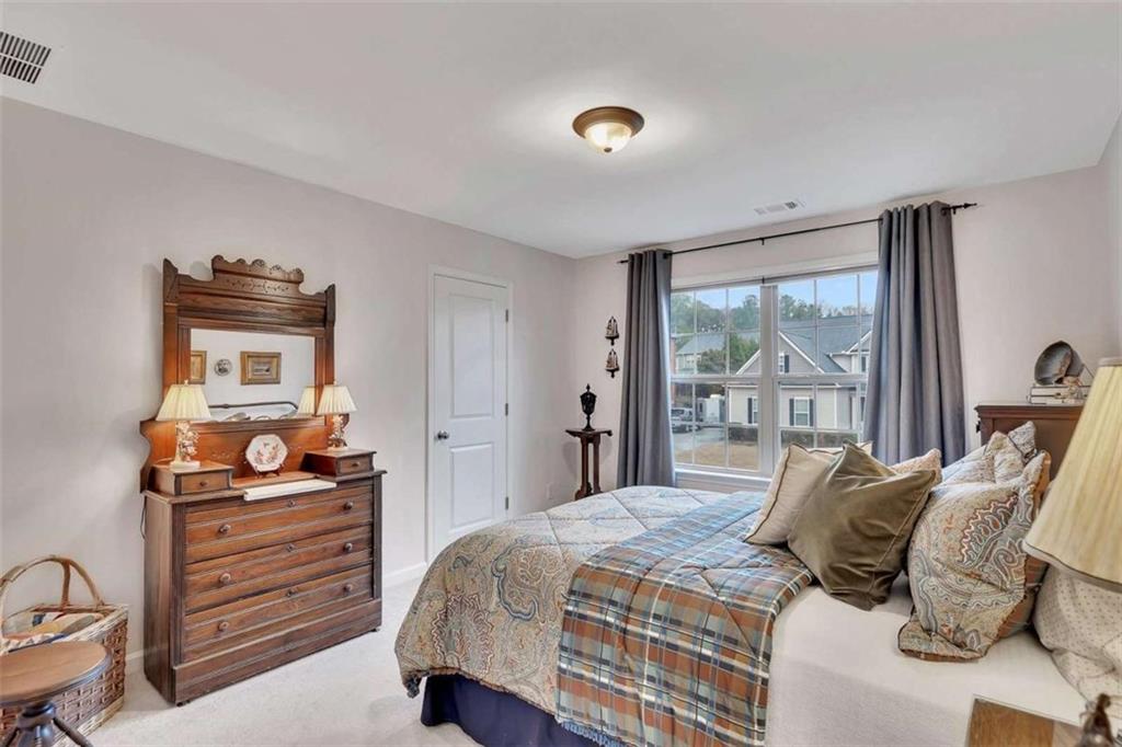 108 Lakestone Parkway