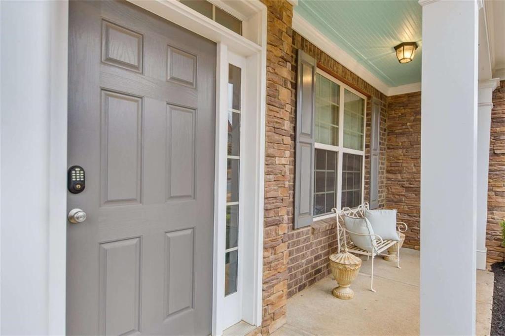 108 Lakestone Parkway