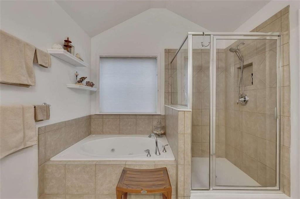 108 Lakestone Parkway