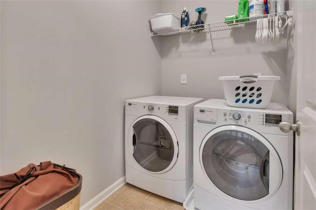 108 Lakestone Parkway