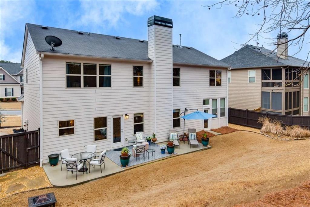 108 Lakestone Parkway