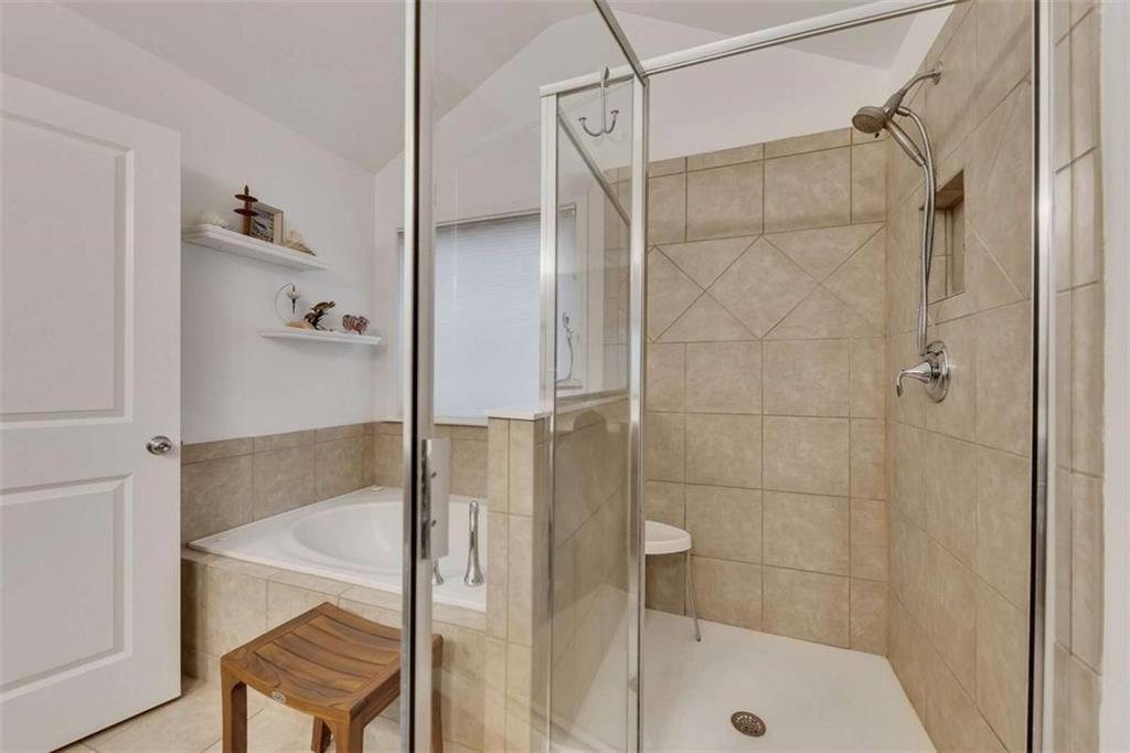 108 Lakestone Parkway