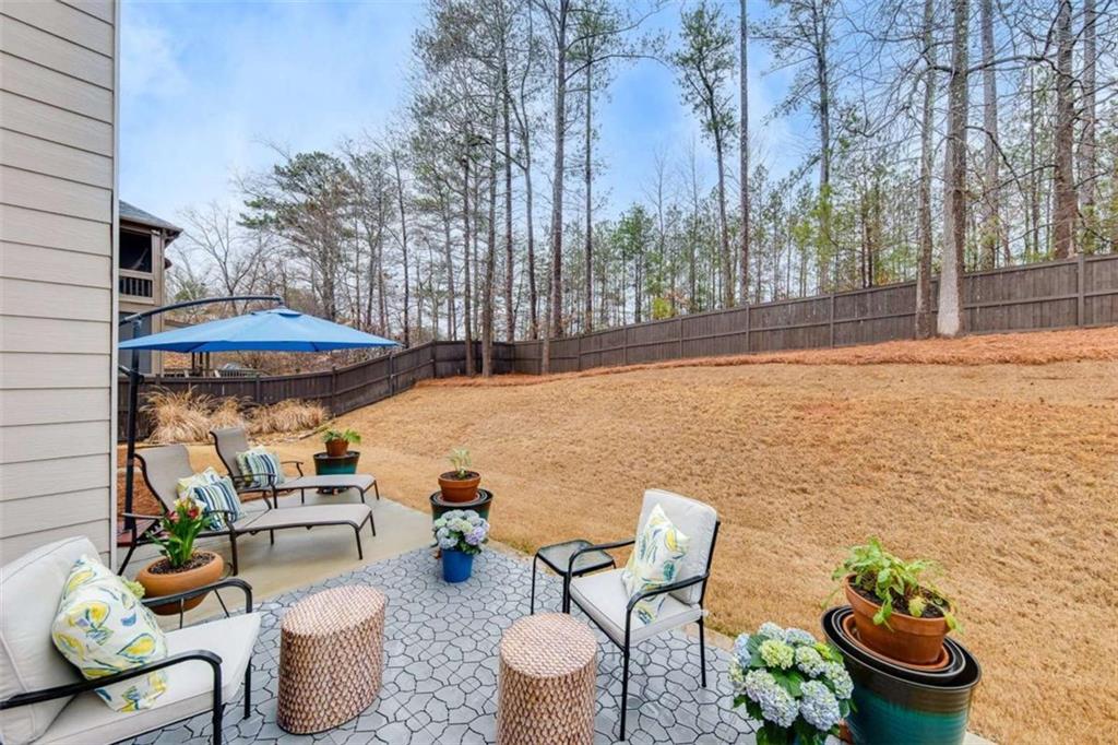 108 Lakestone Parkway