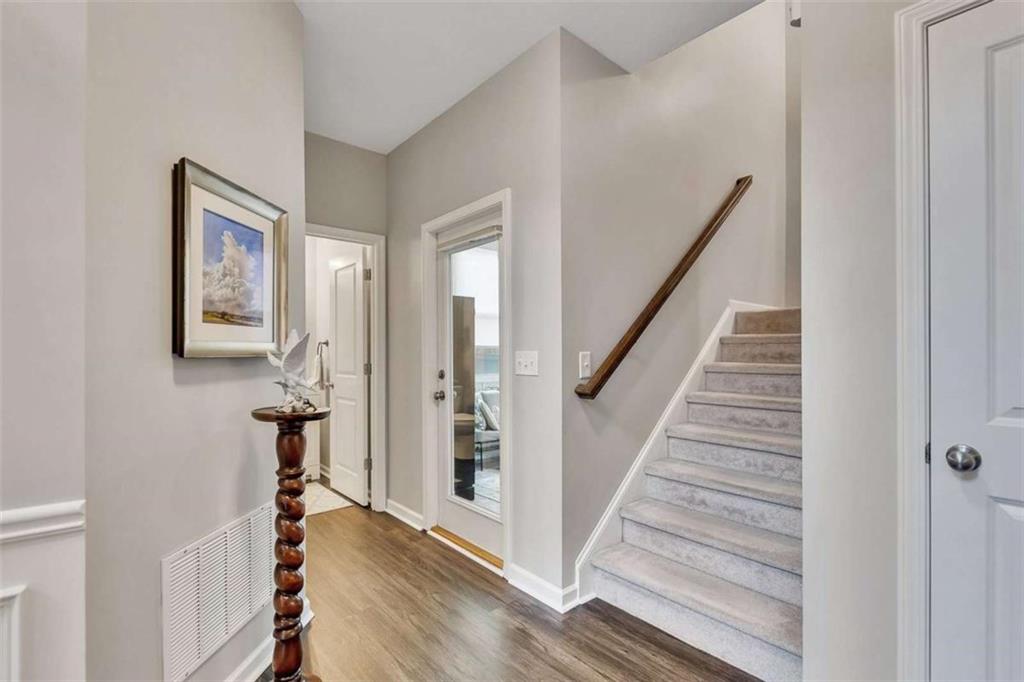 108 Lakestone Parkway