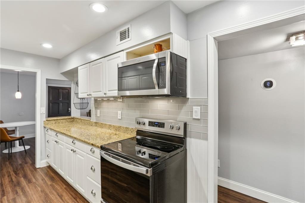 725 Dalrymple Road Unit 2E