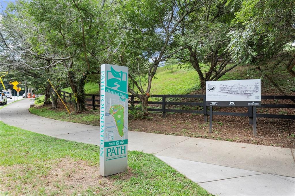 220 Chastain Park Drive NE