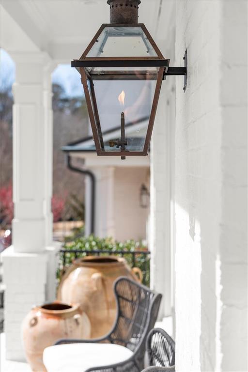 220 Chastain Park Drive NE