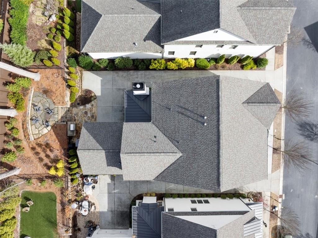 220 Chastain Park Drive NE