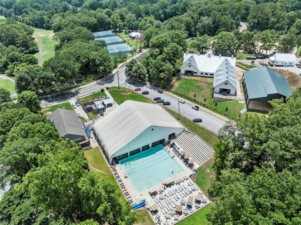 220 Chastain Park Drive NE