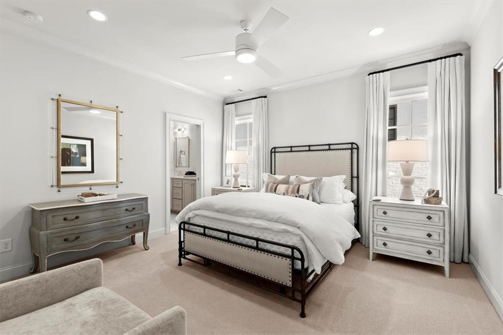 220 Chastain Park Drive NE