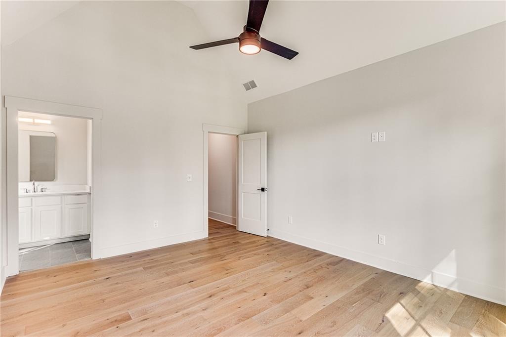 16036 Birmingham Highway