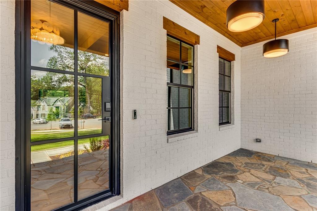 16036 Birmingham Highway