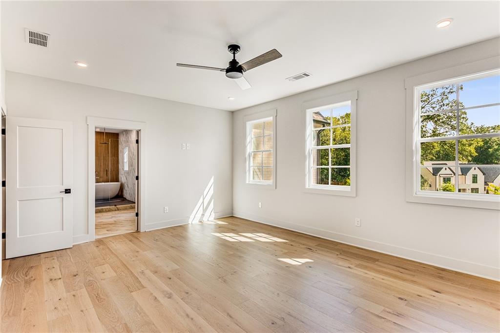 16036 Birmingham Highway