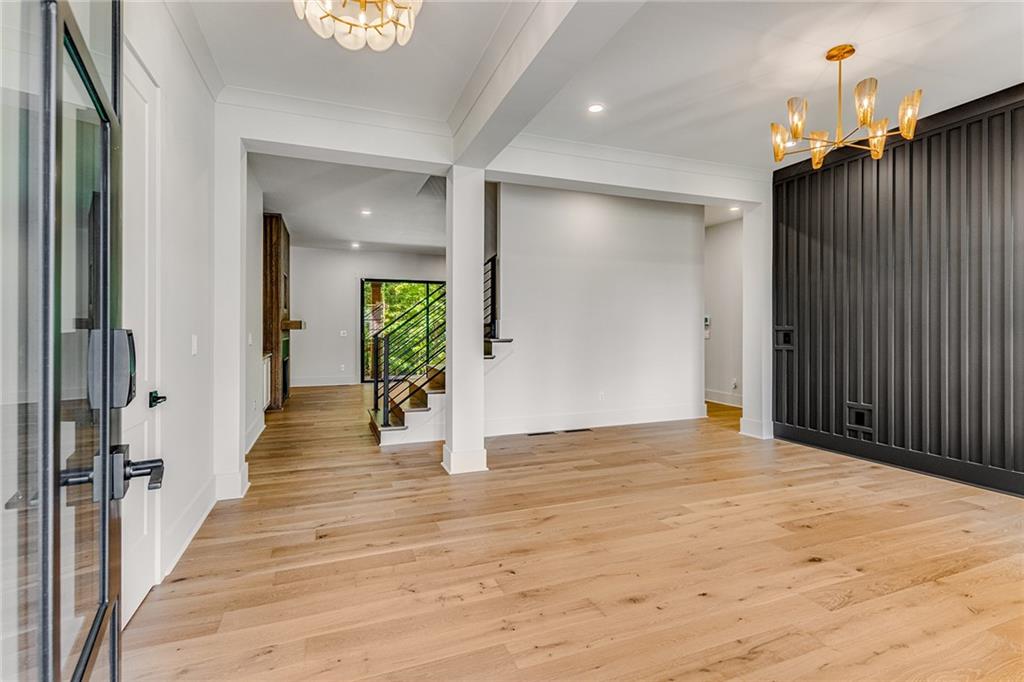 16036 Birmingham Highway