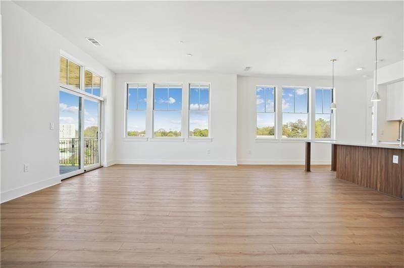 675 Drewry Street NE Unit 201