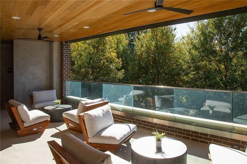 675 Drewry Street NE Unit 201