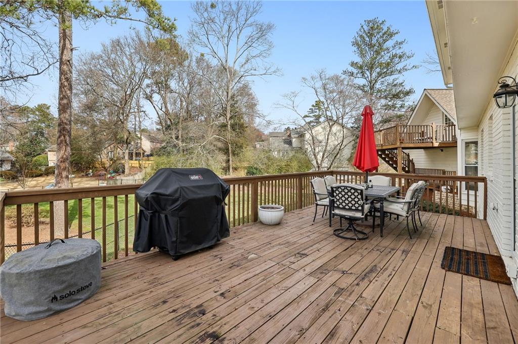 6785 Hunters Trace Circle