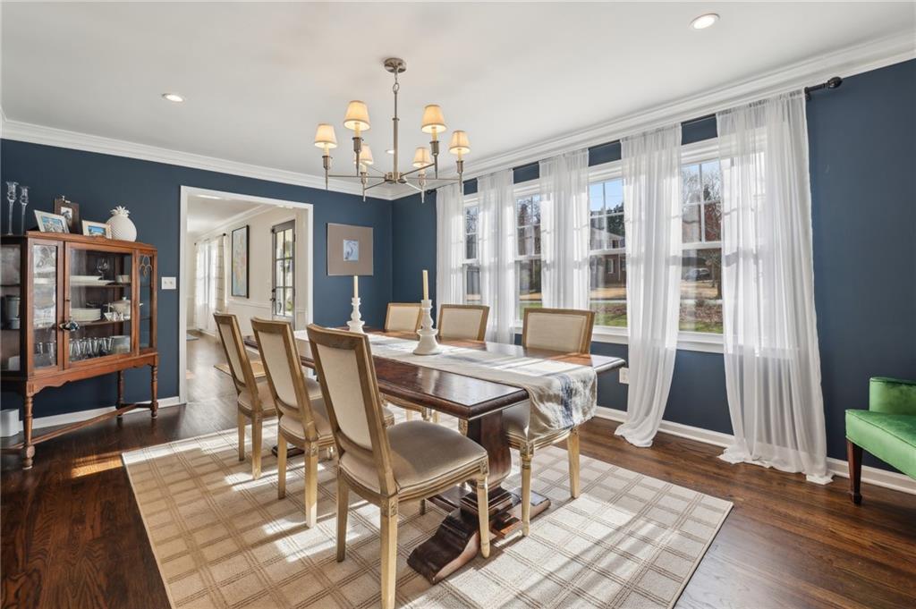 6785 Hunters Trace Circle