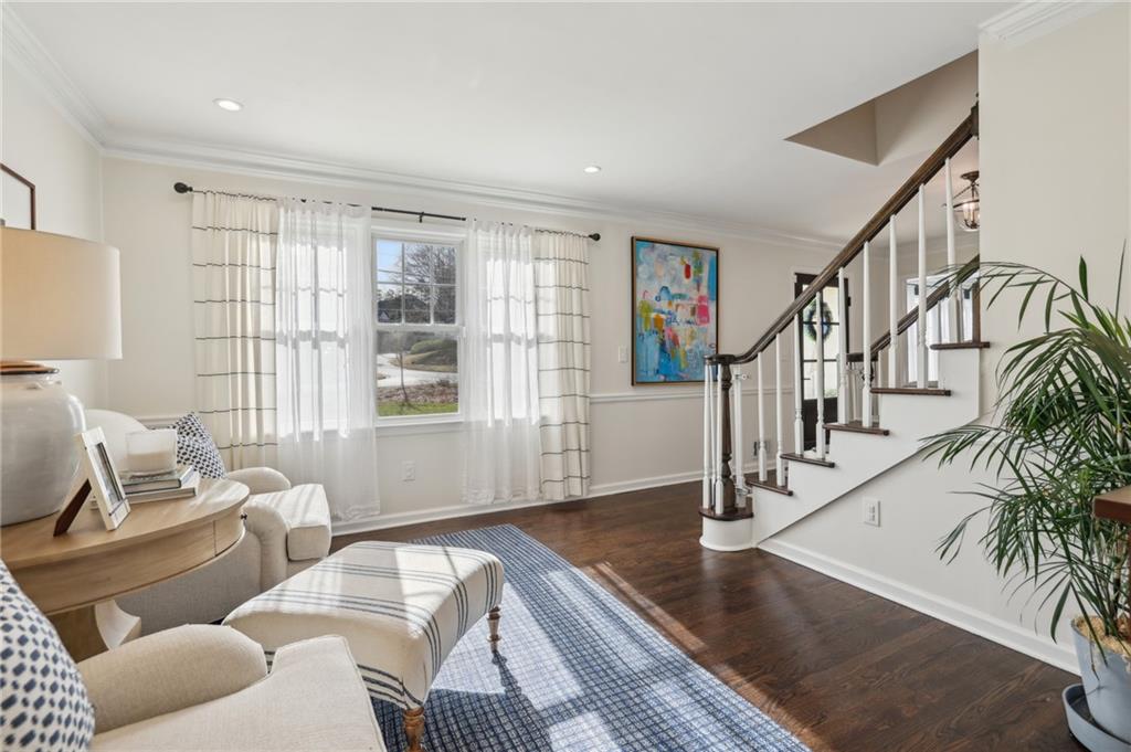 6785 Hunters Trace Circle